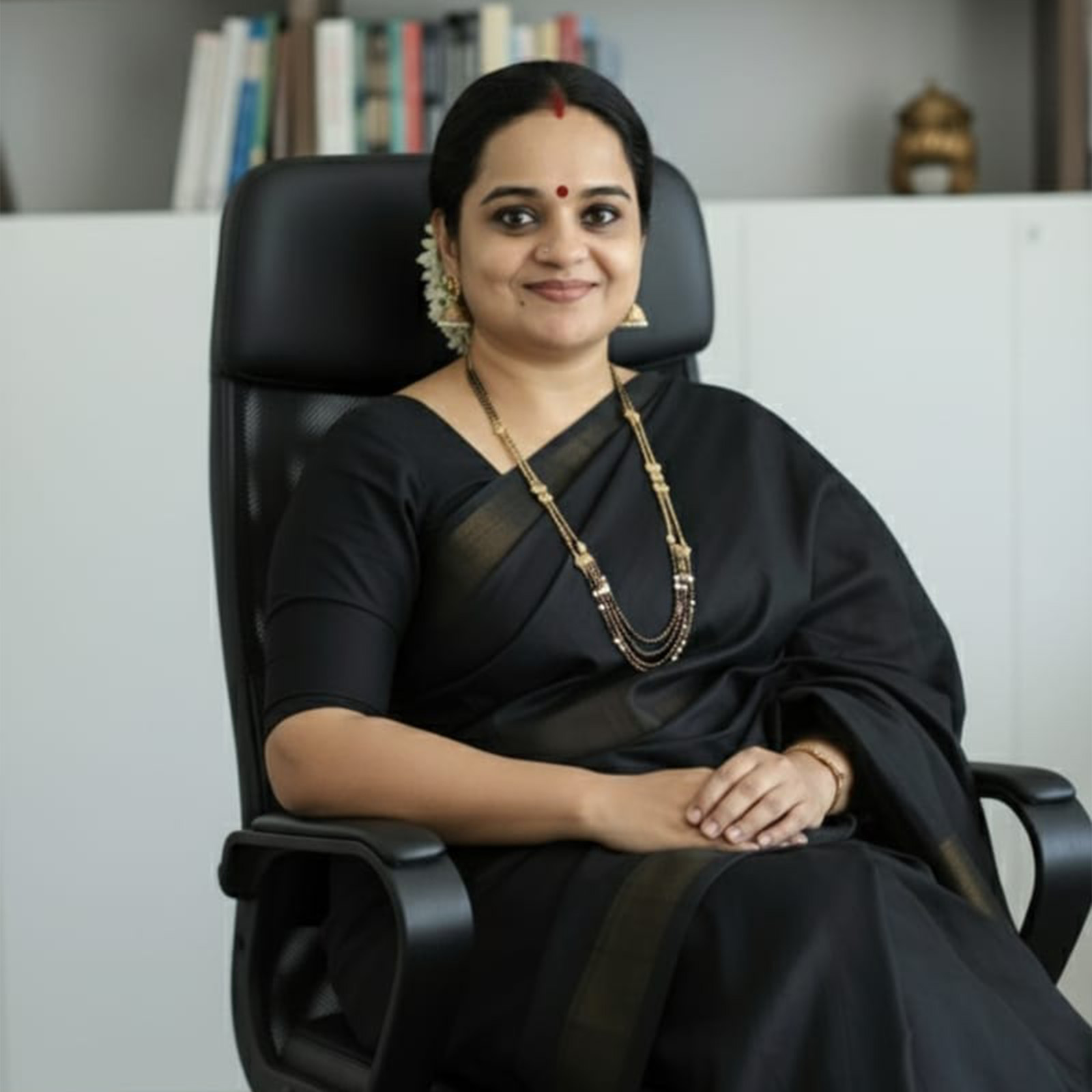 Mrs. Vinothini Senthilkumar 